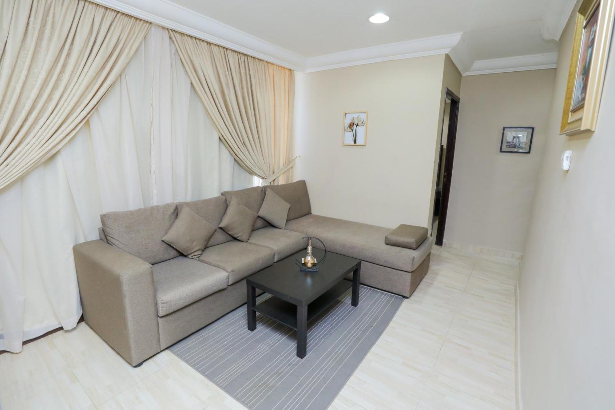 Magic Suite Al Mangaf Kuwait City Eksteriør billede