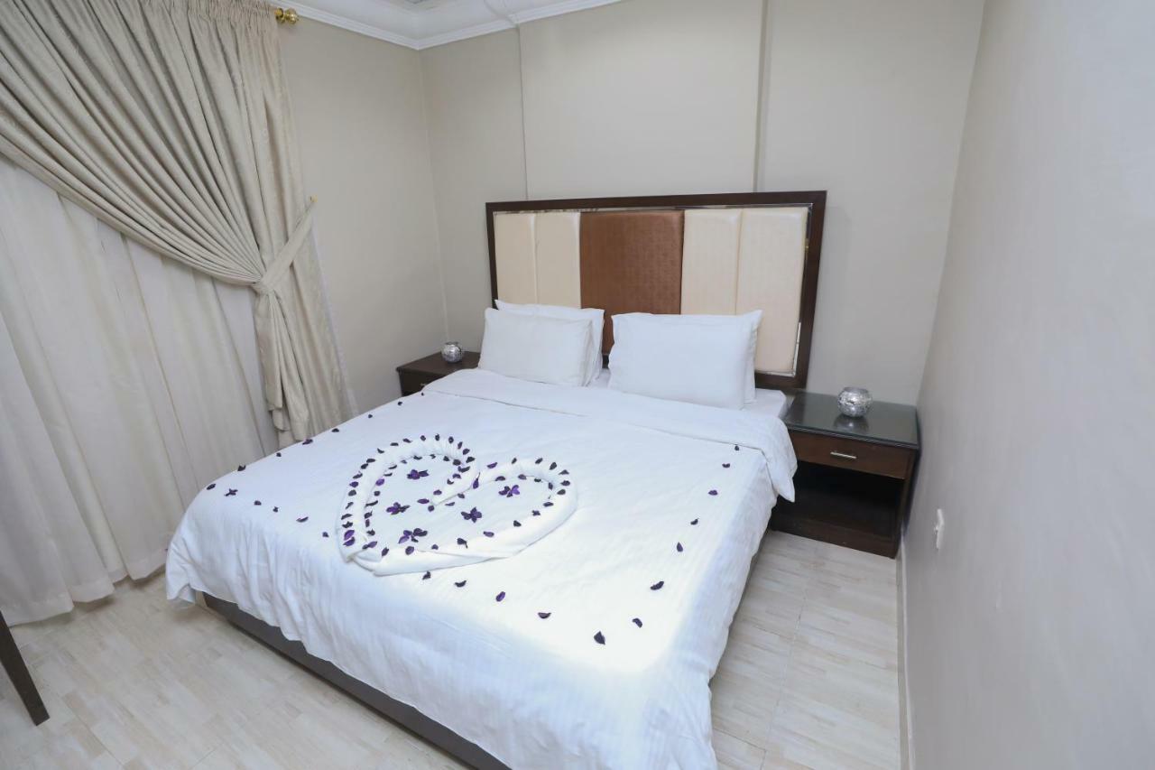 Magic Suite Al Mangaf Kuwait City Eksteriør billede
